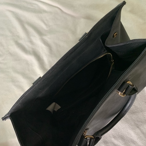 Shein Purse - Picture 4 of 4